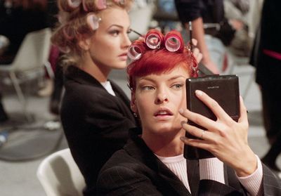 « Défigurée », Linda Evangelista en guerre contre la cryolipolyse