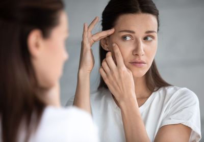Médecin ou esthéticienne : qui fait quoi ?