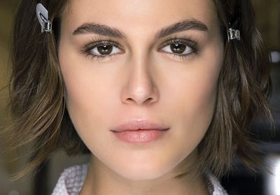 Comment changer la forme de votre visage avec les sourcils ?