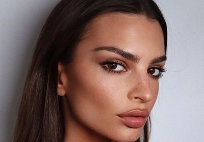 Foxy eyes : la nouvelle tendance qui lifte le regard sans chirurgie