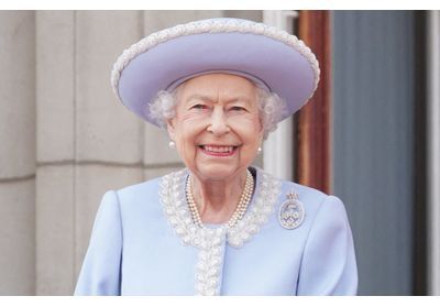 Elisabeth II : ce geste beauté qui lui permettait de s'éclipser en toute discrétion