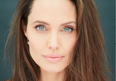 EXCLU Angelina Jolie : sa nouvelle mission pour les femmes et les abeilles