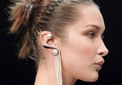 Pour ou contre le retour du serre-tête en zigzag ?
