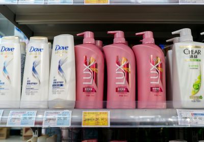 Le groupe Unilever (Dove, Axe) va supprimer le mot « normal » sur l'ensemble de ses cosmétiques