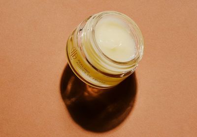 #ELLEBeautyCrush : le peeling aux acides de fruits d'Alaena, la dermatologie chez nous