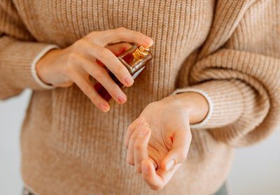 Coaching beauté : peut-on encore porter son parfum d'ado ?