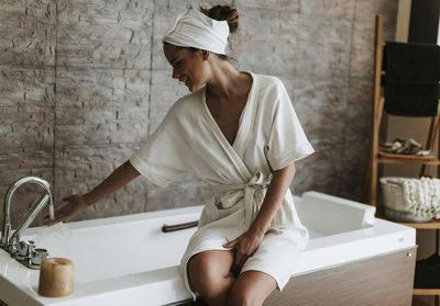Comment bien utiliser un gant de crin ?