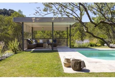 10 pergolas pour se protéger du soleil