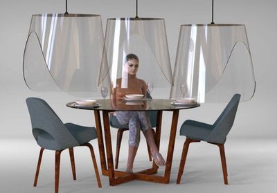 Plex'Eat : les cloches en plexiglas qui sonnent le futur de la restauration