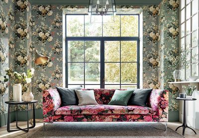 Papier peint fleuri : 34 modèles pour un intérieur so bucolique !