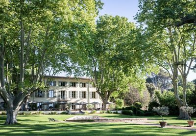 Le Domaine de Fontenille : entre luxe et simplicité au coeur de la Provence