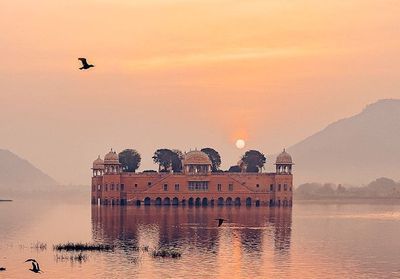 Voyage à Jaipur avec les recettes végétariennes du restaurant Meraaki Kitchen