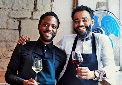 Voyage chez les meilleurs chefs afro de France