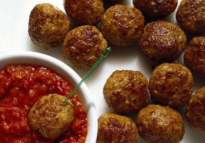 Comment faire des köttbullar, les petites boulettes Ikea dont tout le monde raffole ?