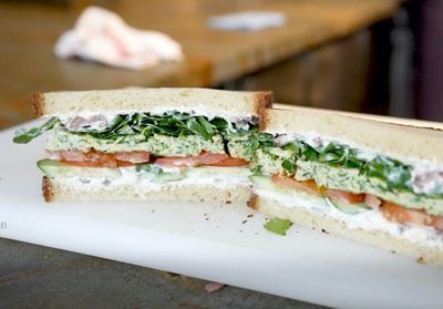 Gourmet et gourmand : le sandwich havita de Dan Yosha
