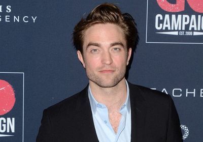 « The Batman » : découvrez les premières images de Robert Pattinson en costume