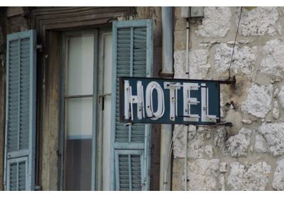 Vacances 2022 : les Français ne sont pas fans des hôtels, mais où séjournent-ils ?