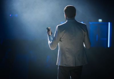 De Rimbaud à Tupac : quand l'intelligence artificielle fait revivre les disparus