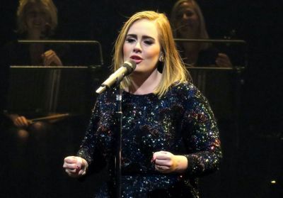 Adele dissémine des indices sur son nouvel album imminent