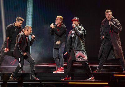 Confinés chacun chez eux, les Backstreet Boys se retrouvent en vidéo pour reprendre « I Want It That Way »