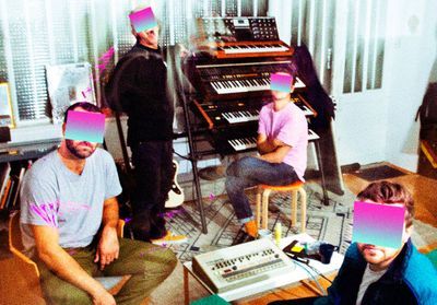 Fauve : une mue groovy en Magenta