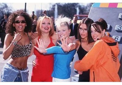 « Le monde entier le demande » : bientôt un retour des Spice Girls avec Victoria Beckham ?
