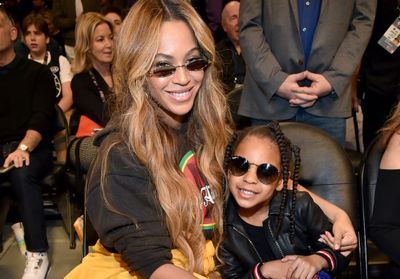 Oscars 2022 : Blue Ivy repérée aux côtés de Beyoncé lors de sa performance