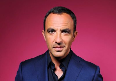 Nikos Aliagas photographie ses « Parisiennes »