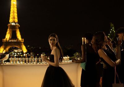 Emily in Paris : tous les clichés (vrais ou pas) sur Paris que vous trouverez dans la nouvelle série Netflix