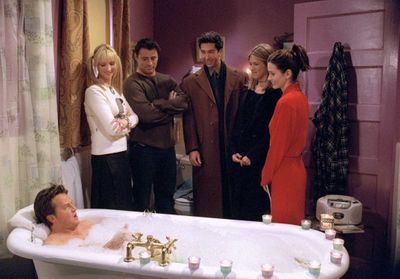 Friends : le tournage de l'épisode spécial retrouvailles enfin terminé