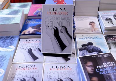 Netflix : le nouveau roman d'Elena Ferrante va être adapté en série