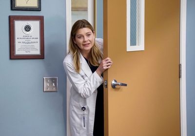 Si vous aimez « Grey's Anatomy », voici 8 autres séries médicales à (re)découvrir