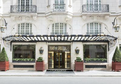 Les secrets du palace Bristol Paris, adresse mythique