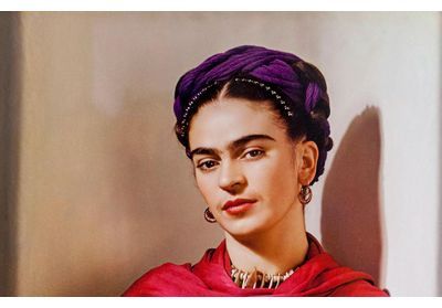 Frida Kahlo, au-delà des apparences, au Musée Galliera à Paris : l'étoffe d'une icône
