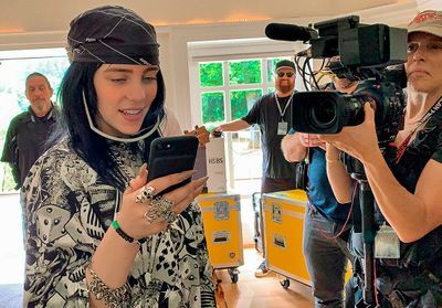 Swift, Eillish, Spears... Cinq icônes des millennials sur le divan