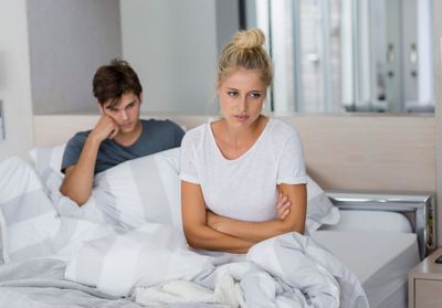 Les hommes hétérosexuels, encore loin d'être «/déconstruits/» au lit