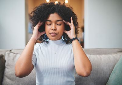 Voici la raison pour laquelle vous n'arrivez pas à méditer et que vous en ressortez plus stressée