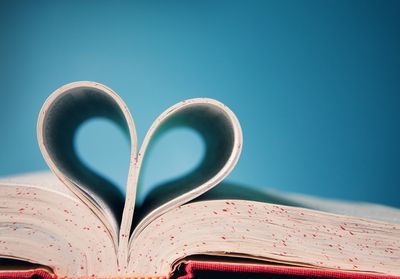 Les nouveaux mots amoureux de l'ère Covid