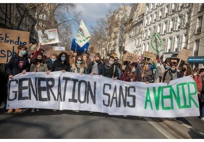 Effondrement : comment calmer l'angoisse de fin du monde des enfants ?