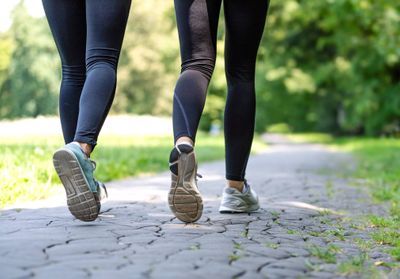  Prévenir du diabète : et si marcher 2 à 5 minutes après le repas était bénéfique pour la santé ?
