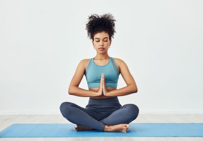 Et si on essayait le yoga des hormones ? 