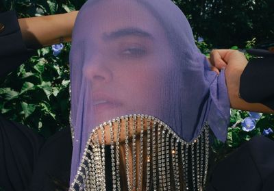 #ELLEFashionCrush : les foulards à strass Les Inconnus