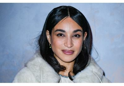 Camelia Jordana a trouvé le parfait manteau pour l'hiver