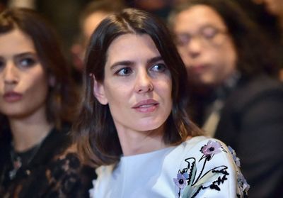 Charlotte Casiraghi dévoile le manteau parfait pour la saison