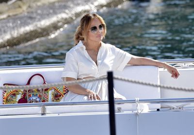 Jennifer Lopez adopte un bijou au nom de Ben Affleck