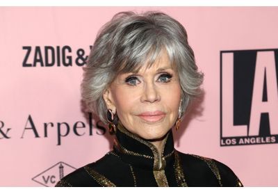 Jane Fonda a trouvé la chemise parfaite pour la saison