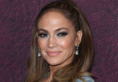 Jennifer Lopez : elle craque pour la tendance chaussures de l'hiver