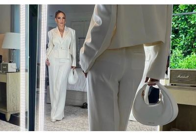 Jennifer Lopez : on craque pour son sac tendance à moins de 100 euros