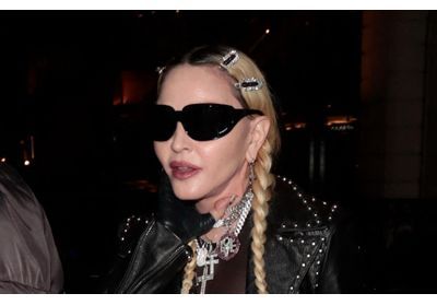 Madonna : elle enflamme Broadway en robe en dentelle transparente