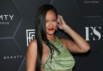 Rihanna : plus sexy que jamais à quelques jours d'accoucher